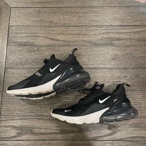 Nike Air 270